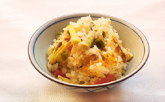 冷凍できるこんにゃく米入り炊き込みご飯