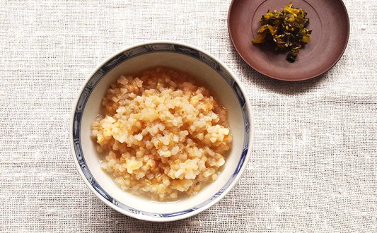 香り立つ炒り玄米粥