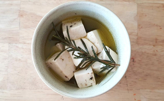 チーズのような豆腐のコンフィ